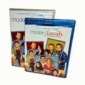 Modern Family Season 1 Blu-Ray & DVD New